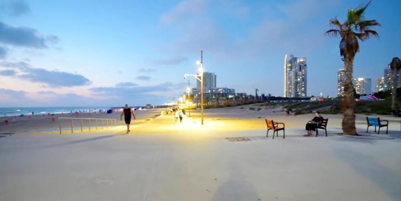 7 Hotel Apartment Short Time TLV BAT YAM Exterior foto